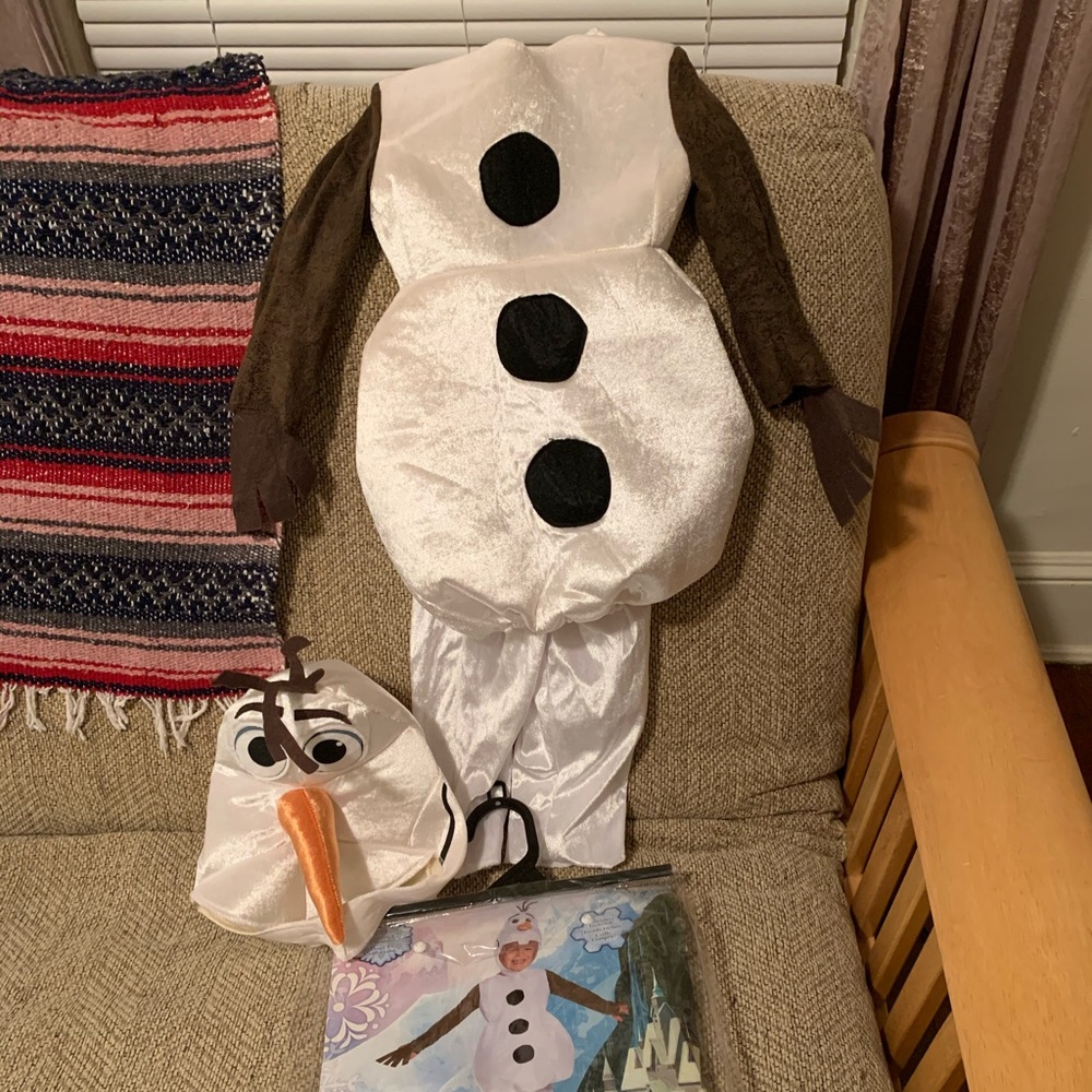 Olaf costume FAST SHIPPING*